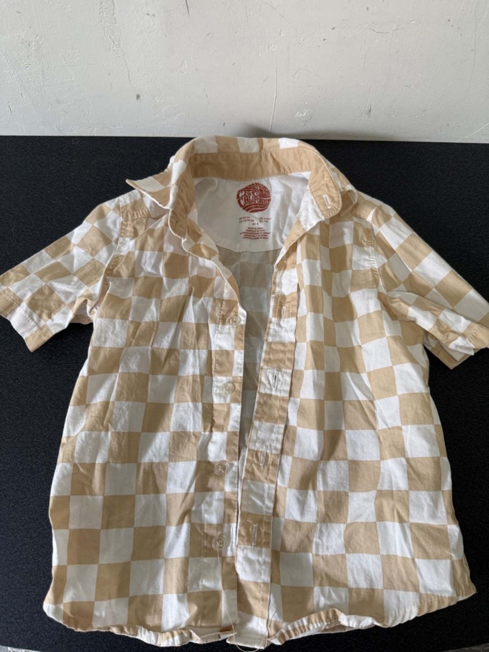 C&C California Beige & White Checkered Short-Sleeve Button-Down Shirt